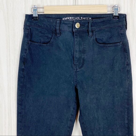 American Eagle | Black Hi Rise Jegging Size 8 Short - Picture 3 of 8